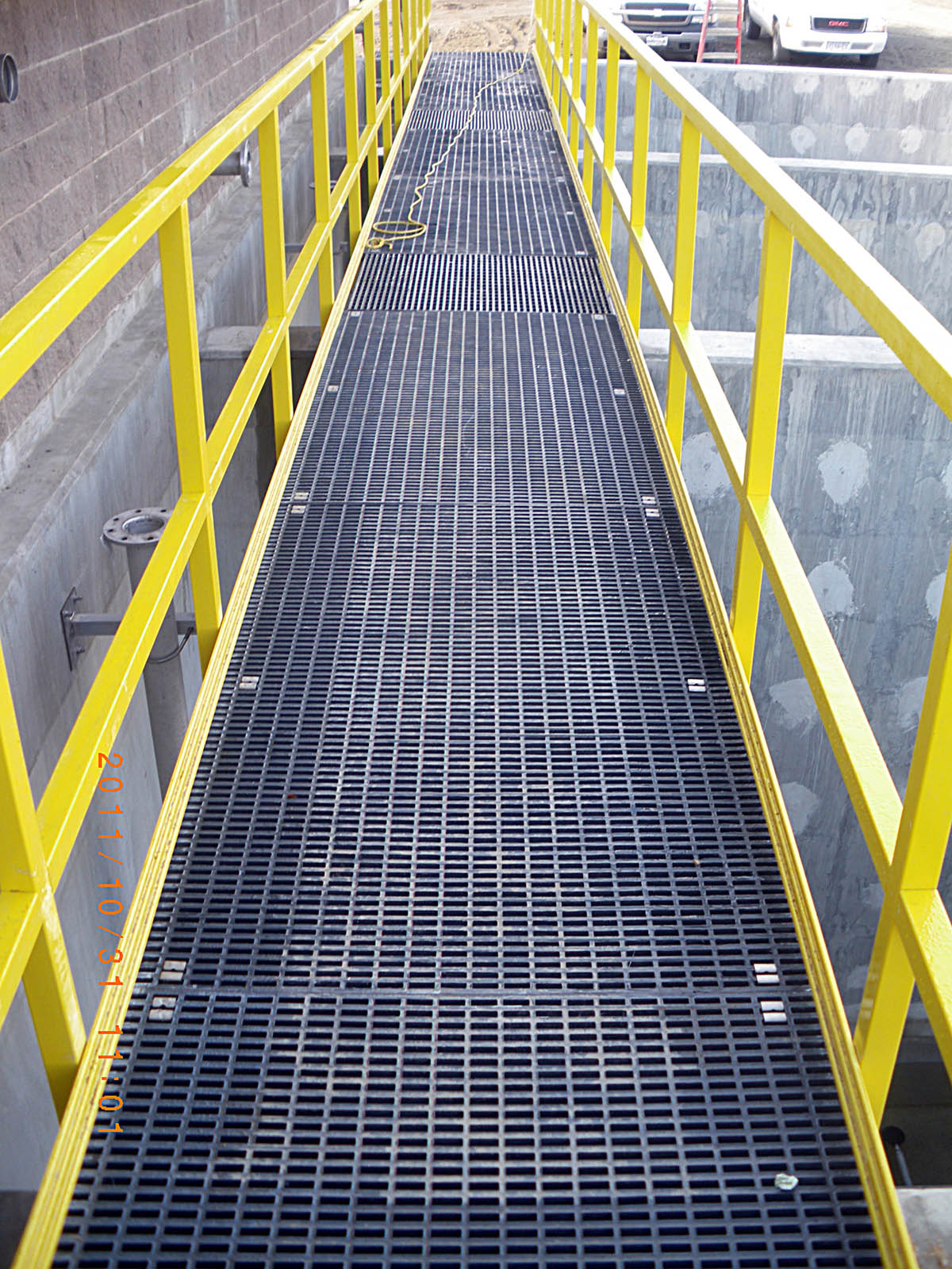 Dock Repair AllWeather FRP Walkway Panel Grating