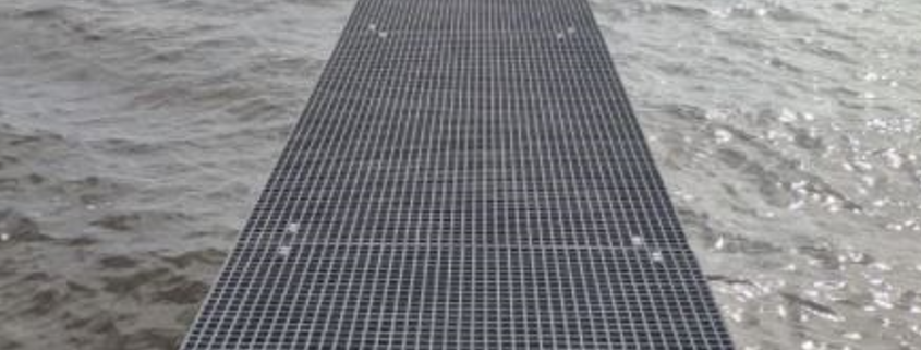 https://nationalgrating.com/wp-content/uploads/2022/03/Fiberglass-Dock-Grating-845x321.png